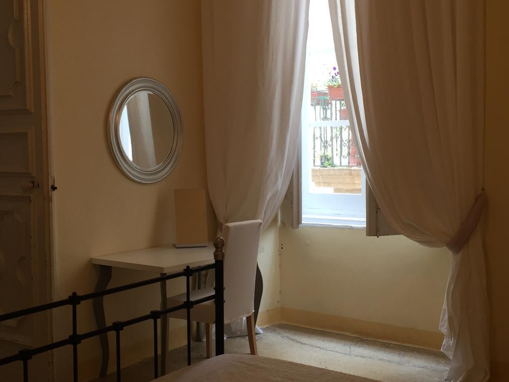 Ferienwohnung Palazzo Doxi Fontana Dimora Storica Gallipoli Exterior foto