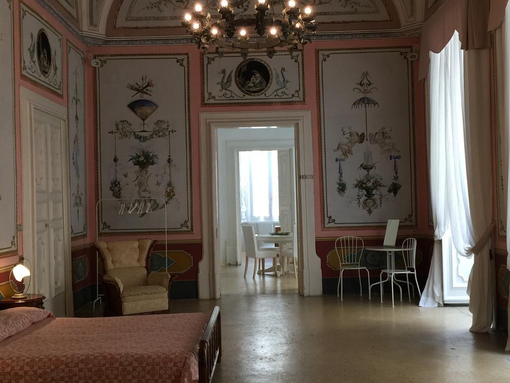 Ferienwohnung Palazzo Doxi Fontana Dimora Storica Gallipoli Exterior foto