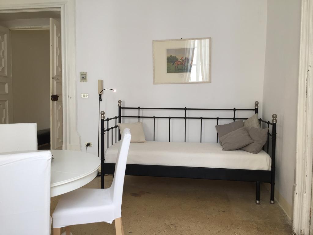 Ferienwohnung Palazzo Doxi Fontana Dimora Storica Gallipoli Exterior foto